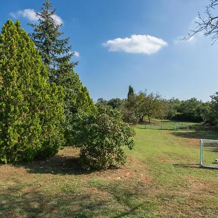 Vakantiehuis Mit Privatpool Fuer 10 Personen Ca 200 Qm In Belavici, Istrien Bucht Von Rasa Hreljići
